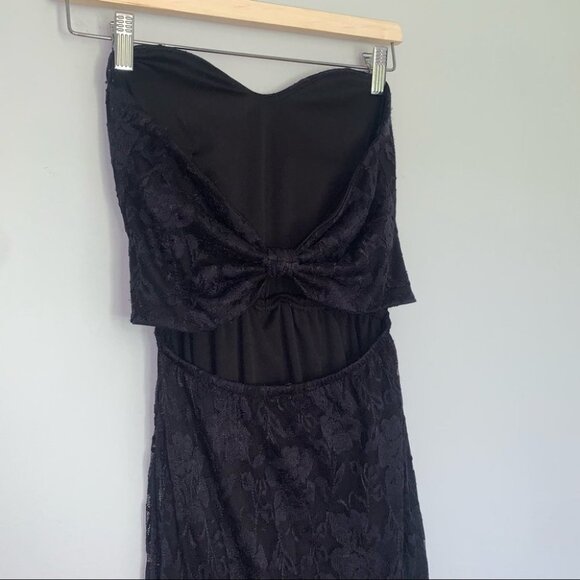 Black Lace Maxi Dress Strapless Sweetheart Neckline Back Cutout Size Small - Picture 5 of 9